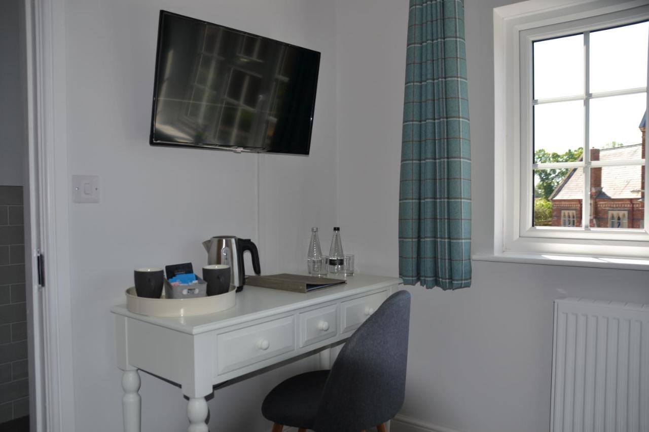 The Thorold Bed and Breakfast Marston Εξωτερικό φωτογραφία
